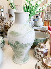 Benton Vase
